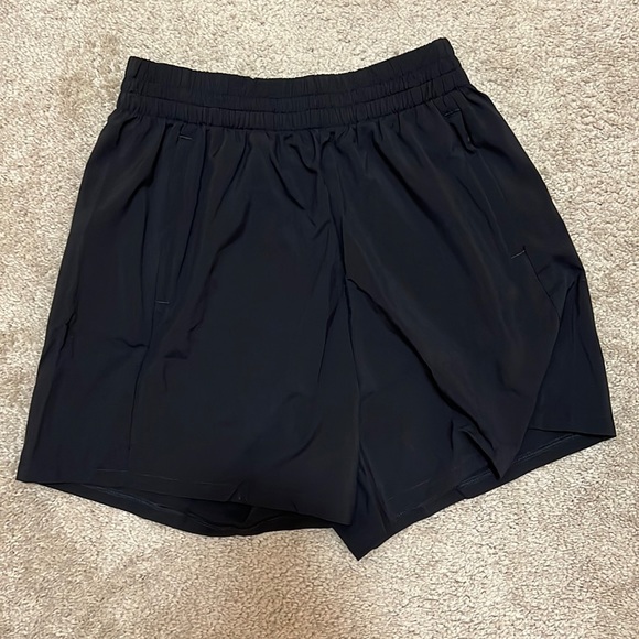 Gymshark Black Athletic Shorts - Picture 1 of 3